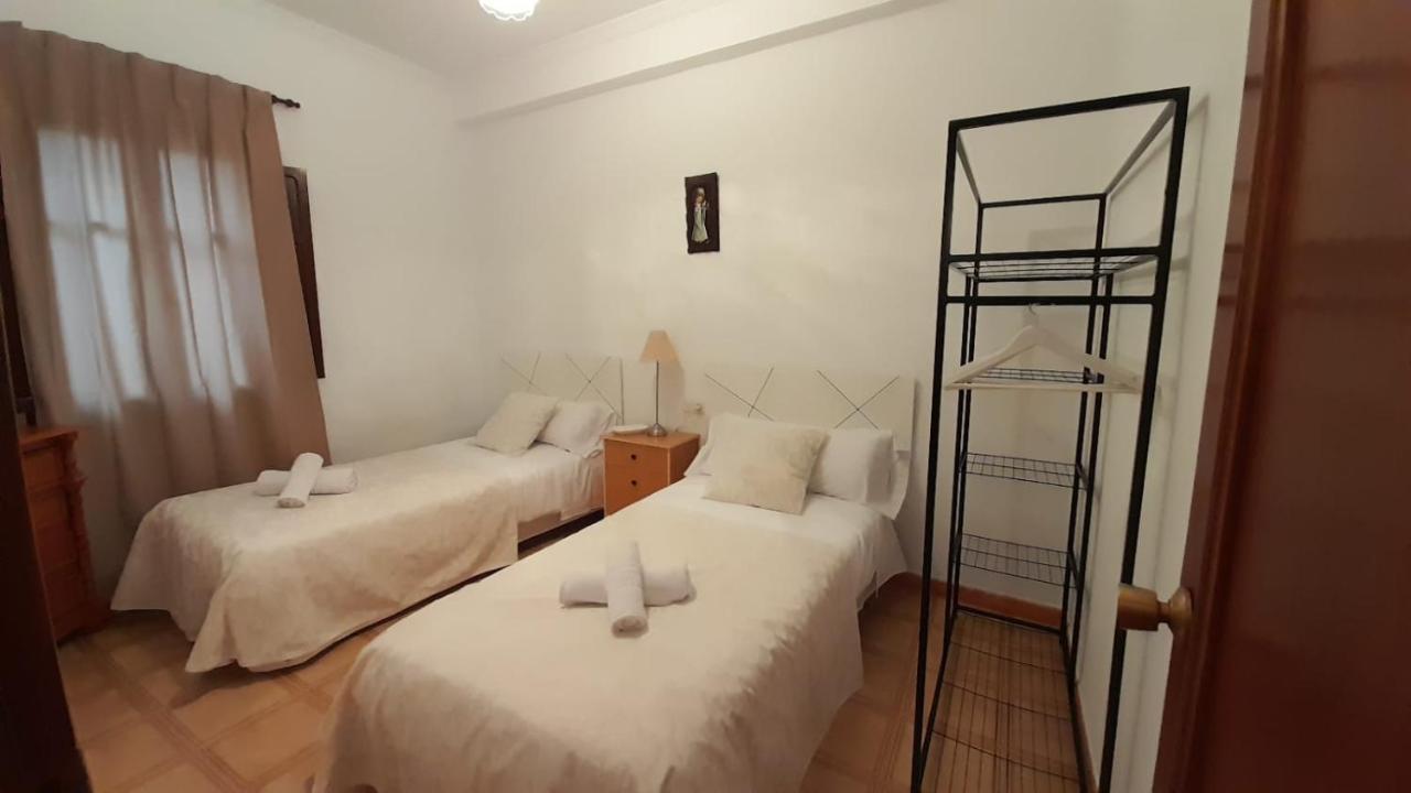Casa Rural Dona Catalina Jimena De La Frontera Dış mekan fotoğraf