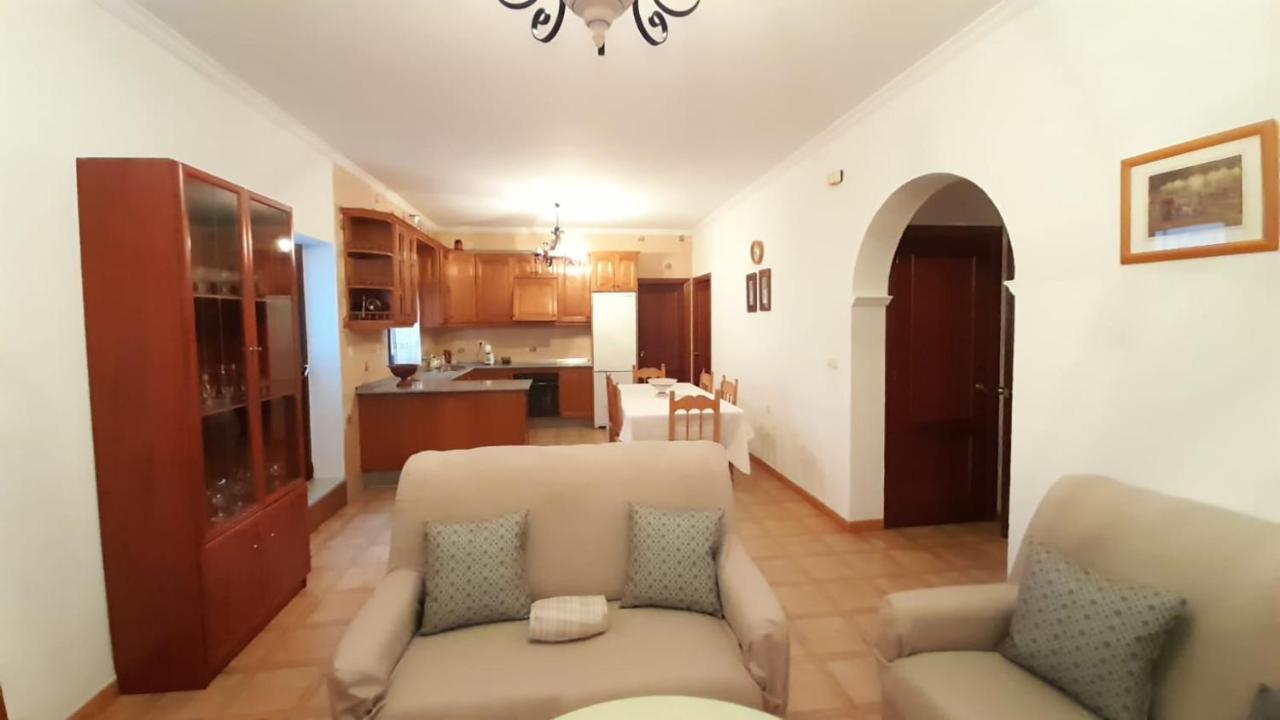 Casa Rural Dona Catalina Jimena De La Frontera Dış mekan fotoğraf